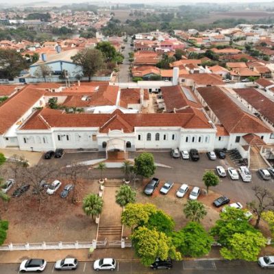 Santa Casa de Bariri abre Chamamentos Públicos par...