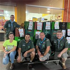 Campanha de Arrecadação de Alimentos Realizada no ...